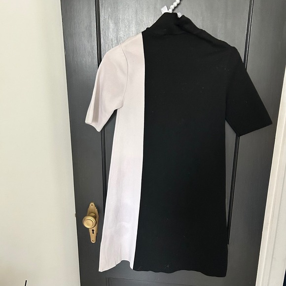 Zara Knit Colorblock Mock Neck Mini Dress - Black & Lavender - Mod 60s Style - Picture 5 of 9